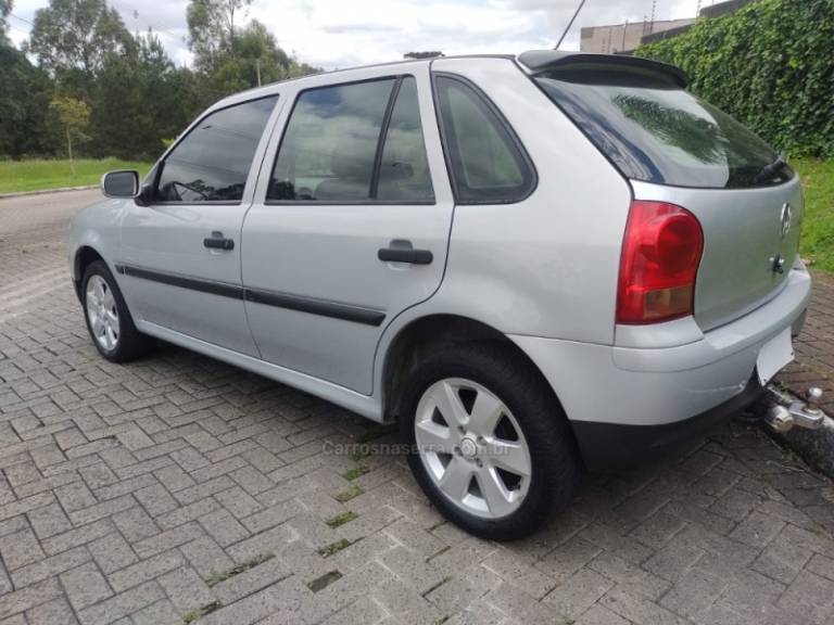 VOLKSWAGEN - GOL - 2008/2009 - Prata - R$ 24.900,00